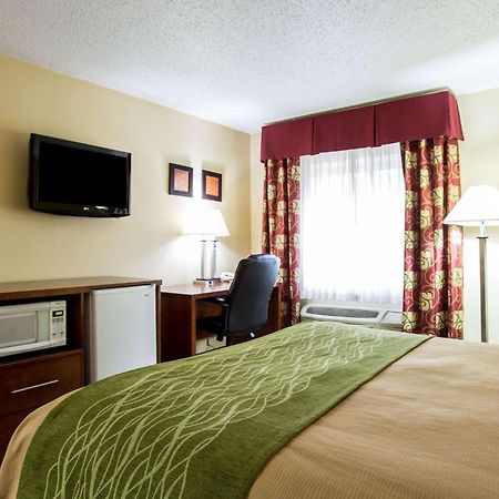 Comfort Inn Columbia-Bush River Exterior photo
