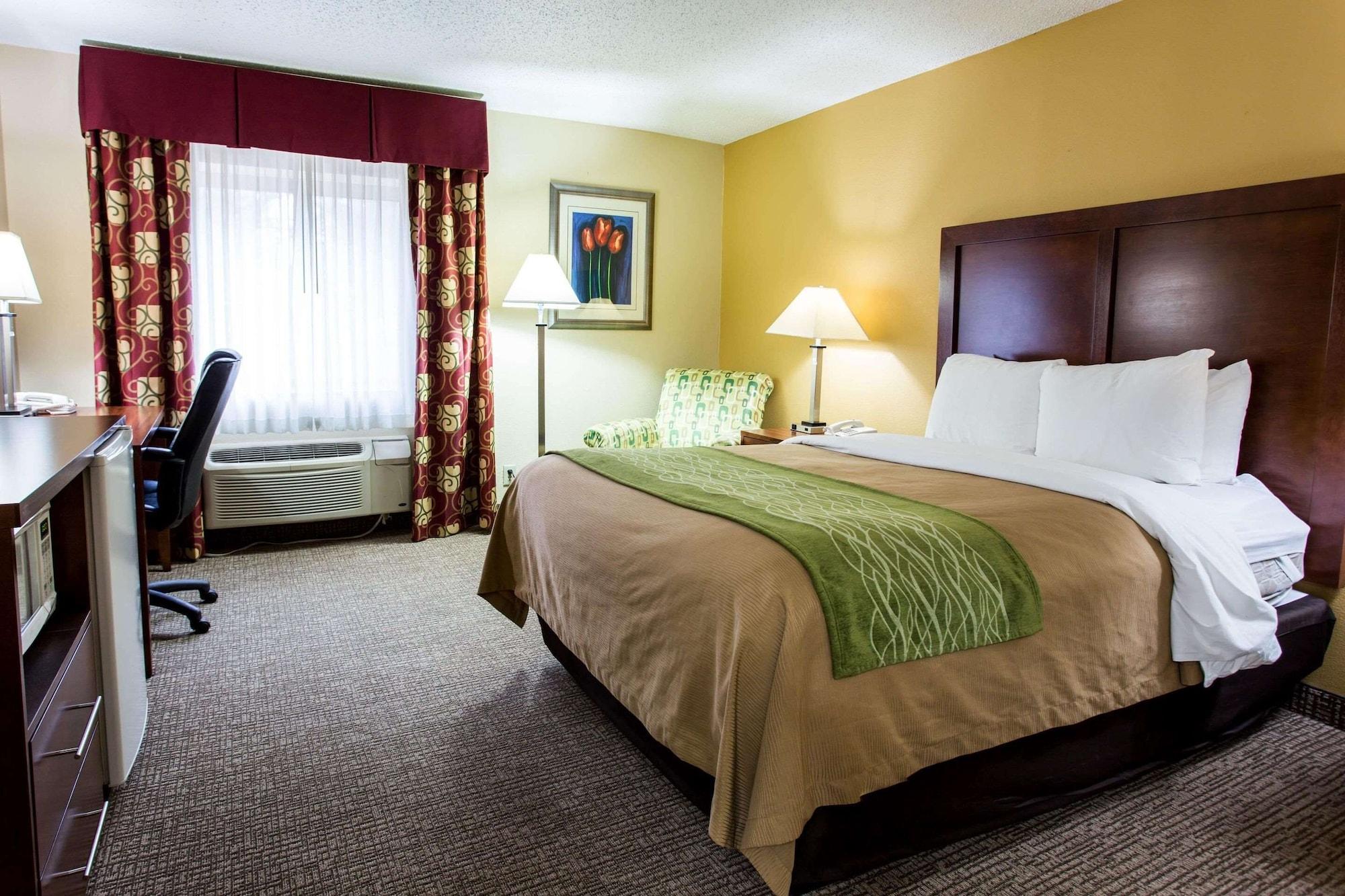 Comfort Inn Columbia-Bush River Exterior photo